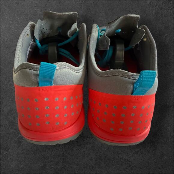 Nike Sneaker Free Cross Compete Women's Gray and Red Training Shoe SZ/7.5 - Picture 8 of 11